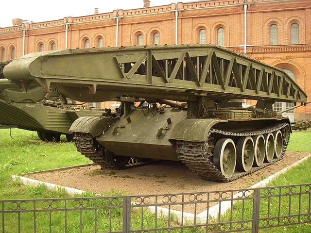 An MTU-54 showing the simple bridge