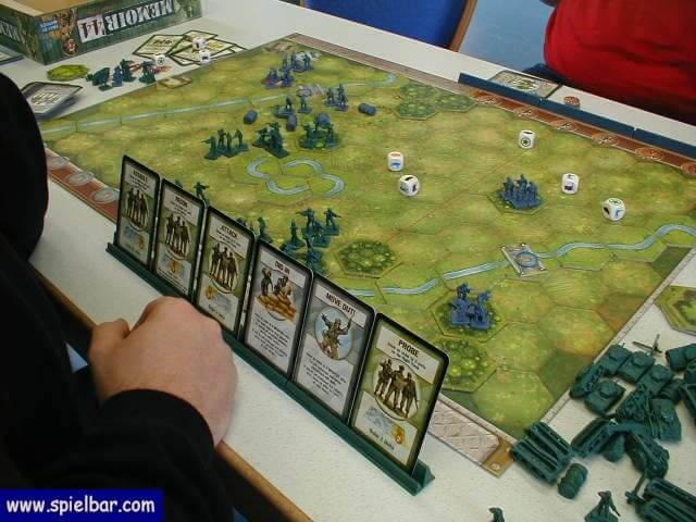 Memoir '44, a good wargame for kids (CC-BY-ND)